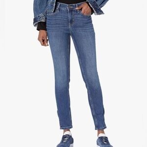 Calvin Klein Mid Rise Slim Fit Ankle Jeans 10 / 30 NWT